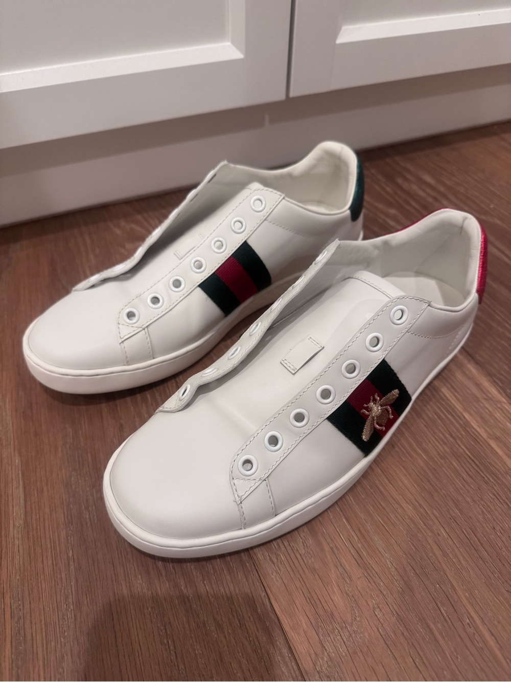 Authentic pre-owned Gucci Ace Bee sneaker Size 37 1/2
